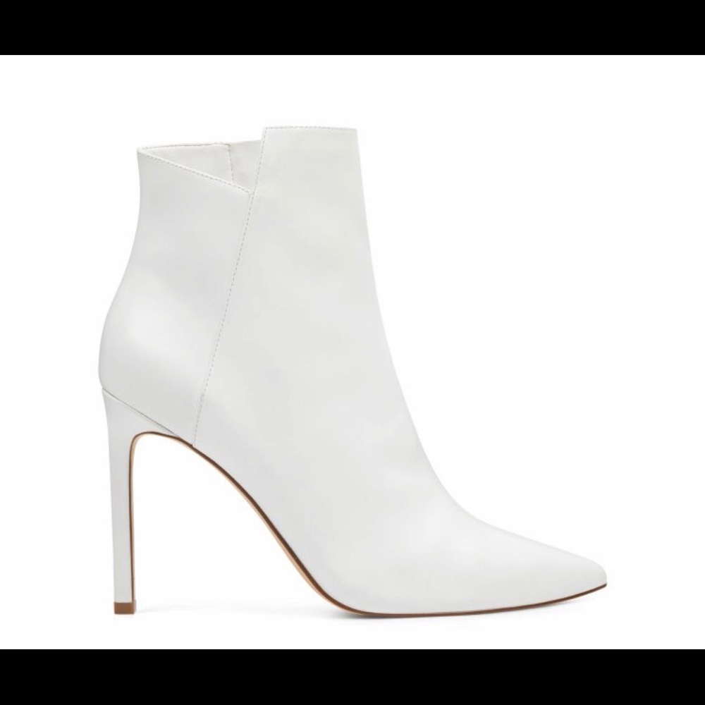 Nine West tomorrow pointy toe booties. Never worn